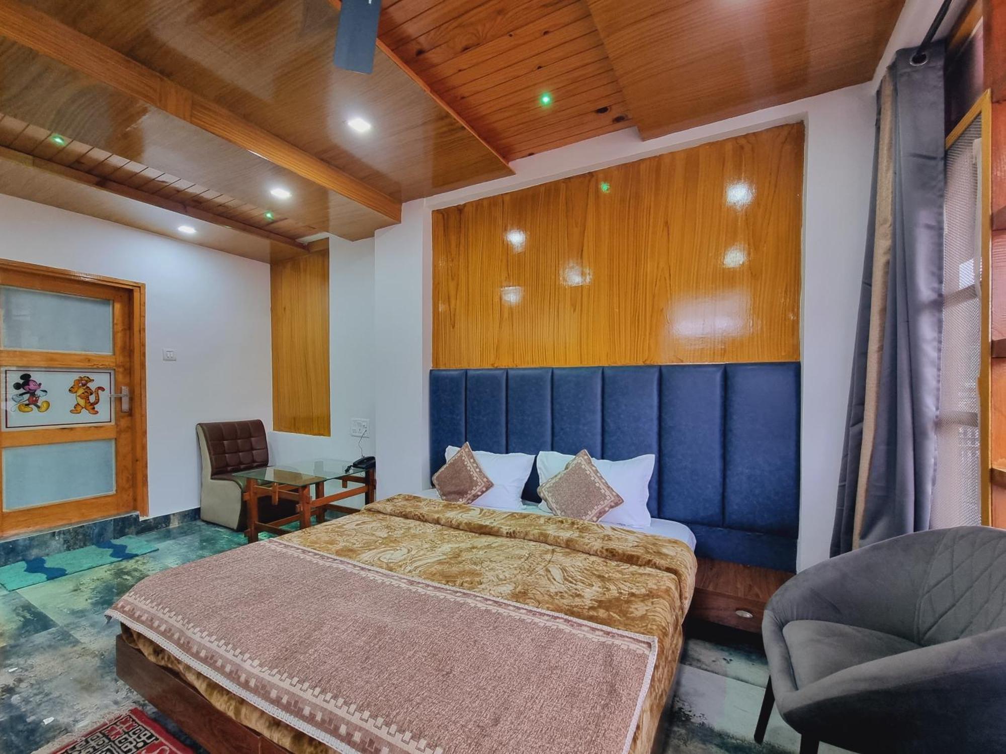 Wow Hotels Green View Dalhousie Extérieur photo