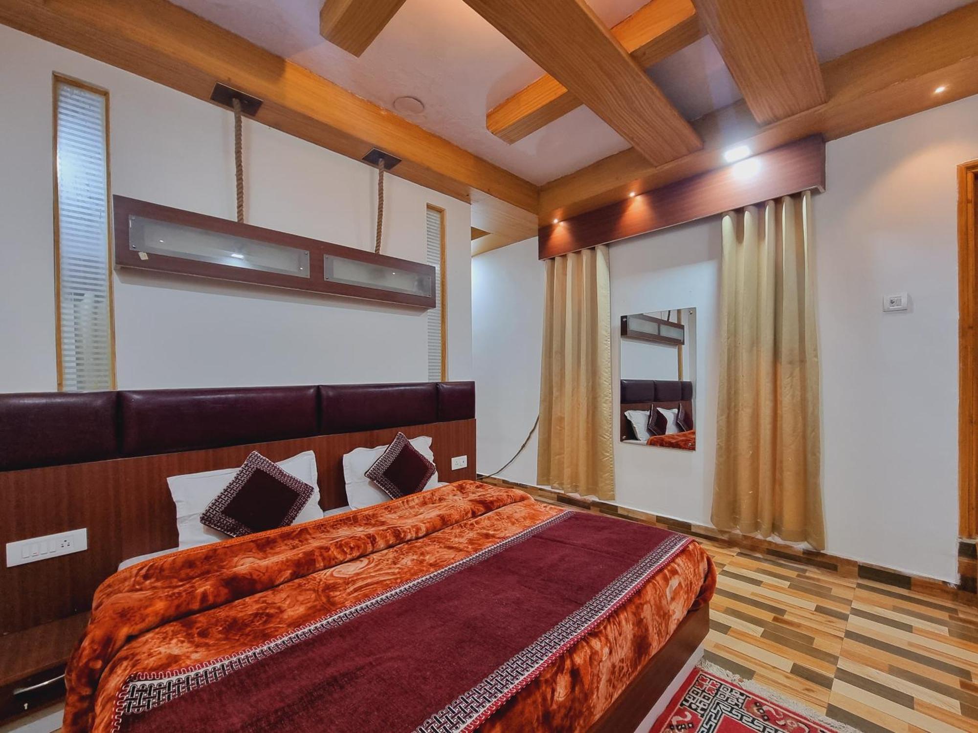Wow Hotels Green View Dalhousie Extérieur photo