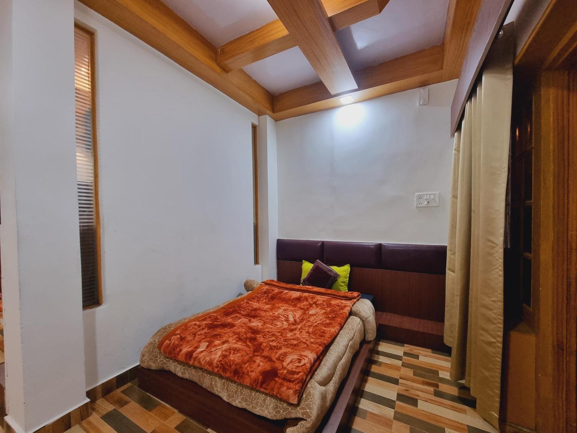 Wow Hotels Green View Dalhousie Extérieur photo