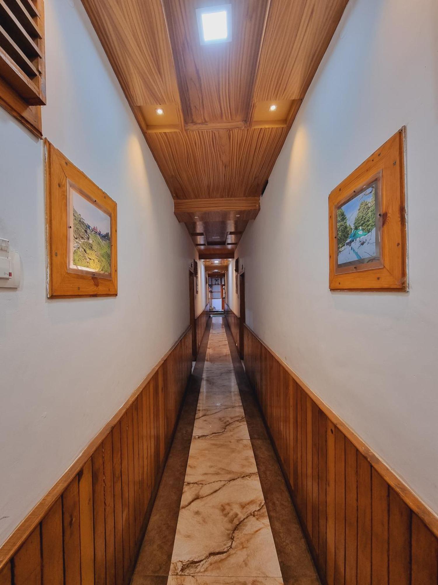 Wow Hotels Green View Dalhousie Extérieur photo
