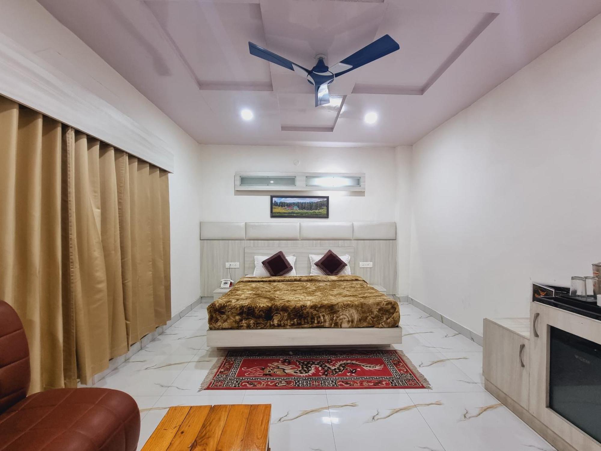 Wow Hotels Green View Dalhousie Extérieur photo